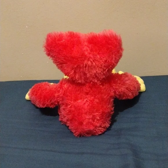 Poppy Playtime Kissy Missy Plushie - Picture 4 of 6